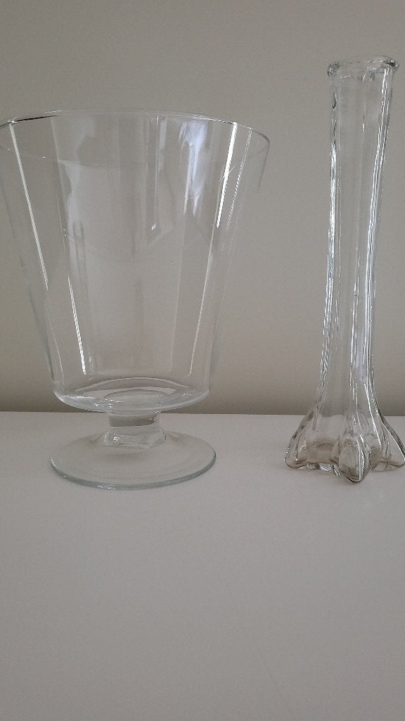 2 glazen vazen, Huis en Inrichting, Ophalen of Verzenden, Gebruikt, Transparant, Glas
