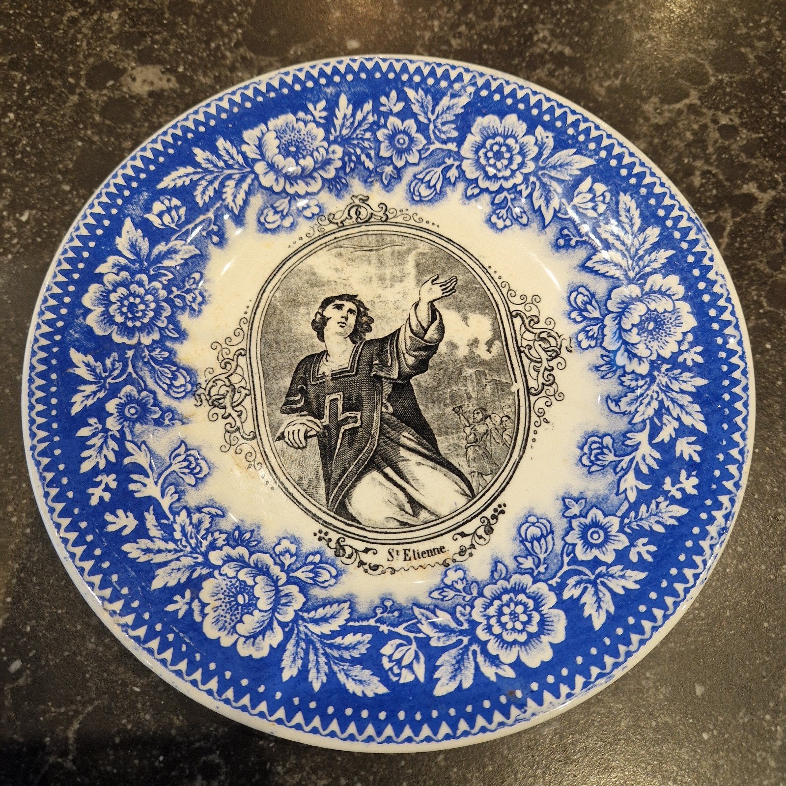 Petite assiette Boch Frères Keramis, Antiquités & Art, Enlèvement ou Envoi
