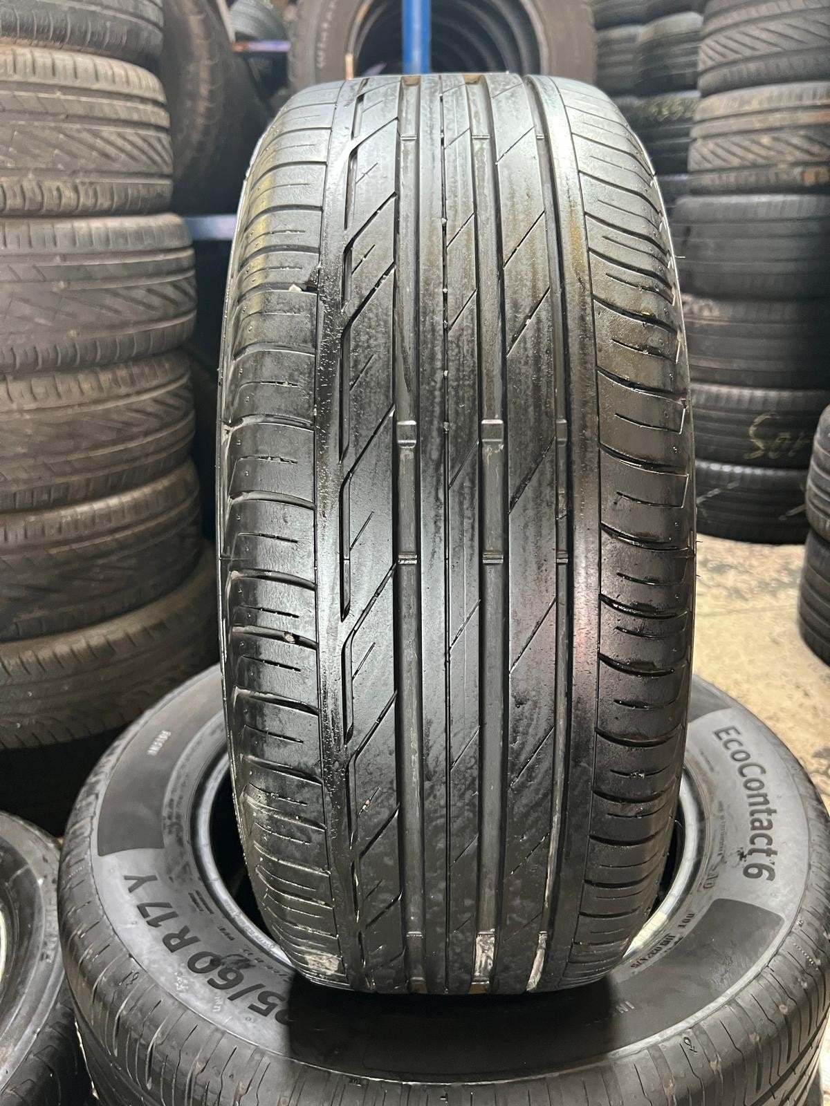 225 50 18 Bridgestone avec montage et équilibrage, Enlèvement