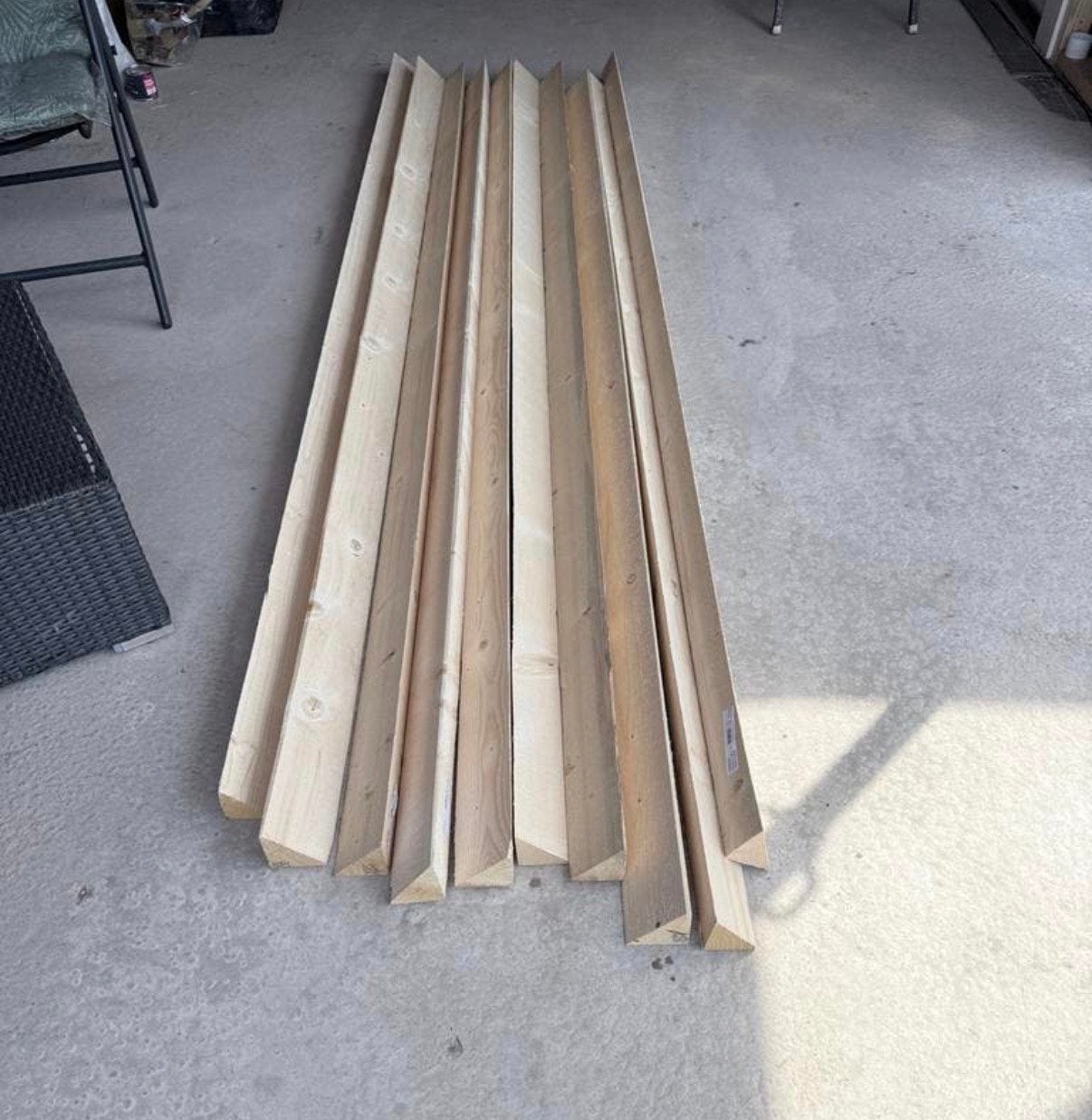 Nieuwe mastiekklossen van 75x75mm 270cm lang., Ophalen, Zo goed als nieuw