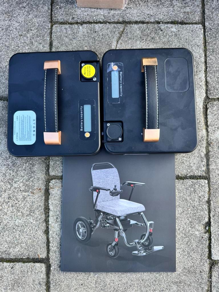Opvouwbare Carbon Ultralichte 14kg Scootmobiel Nieuw scooter, Diversen, Rolstoelen, Ophalen of Verzenden, Inklapbaar, Zo goed als nieuw