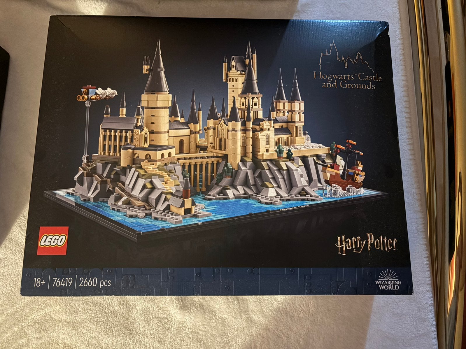 LEGO Harry P- Le château et les jardins (neuf dans la boîte), Neuf, Enlèvement ou Envoi, Lego, Ensemble complet