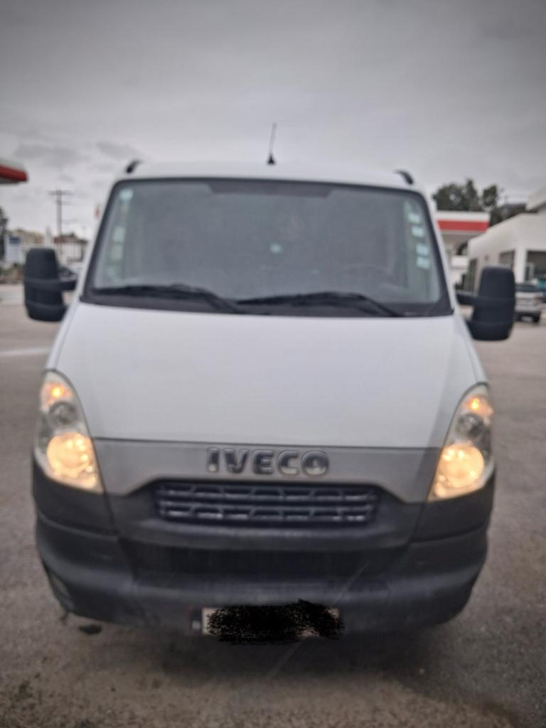 Iveco daily 2.3 diesel /euro 5/ met /3 ztp, Euro 5, Iveco, Wit, 5 deurs