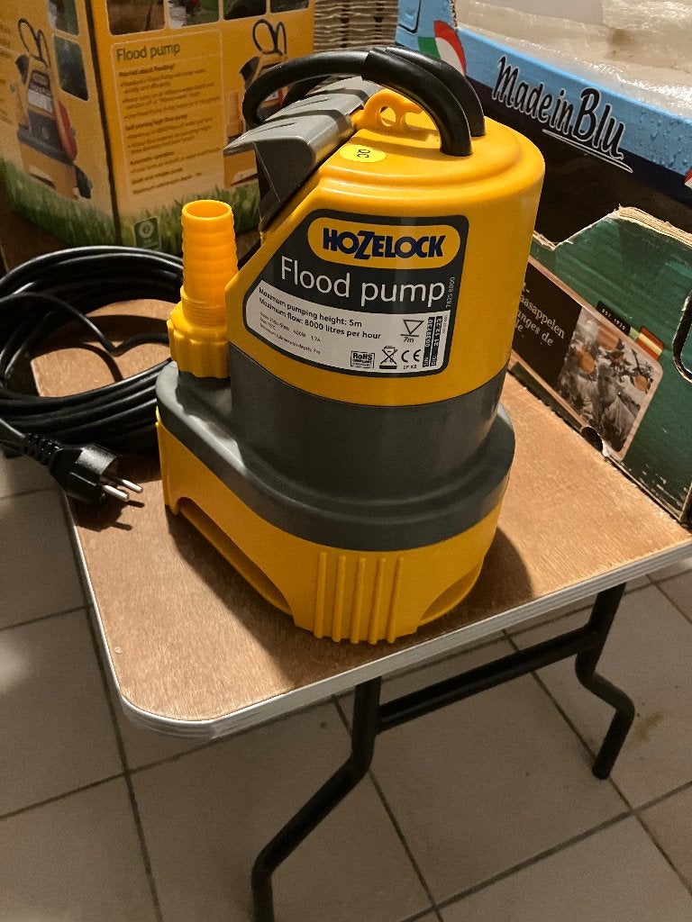 Dompelpomp Hozelock Flood pump, Tuin en Terras, Ophalen, Nieuw, Elektrisch, Dompelpomp