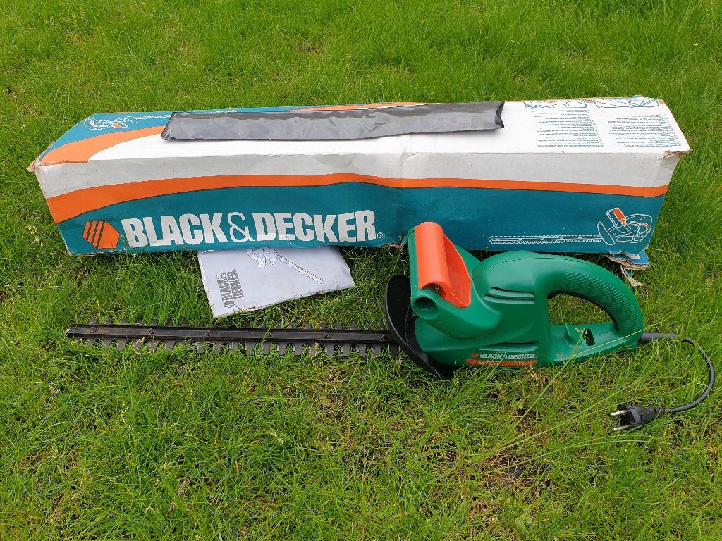 Heggenschaar, Ophalen, Zo goed als nieuw, Elektrisch, Black&Dekker