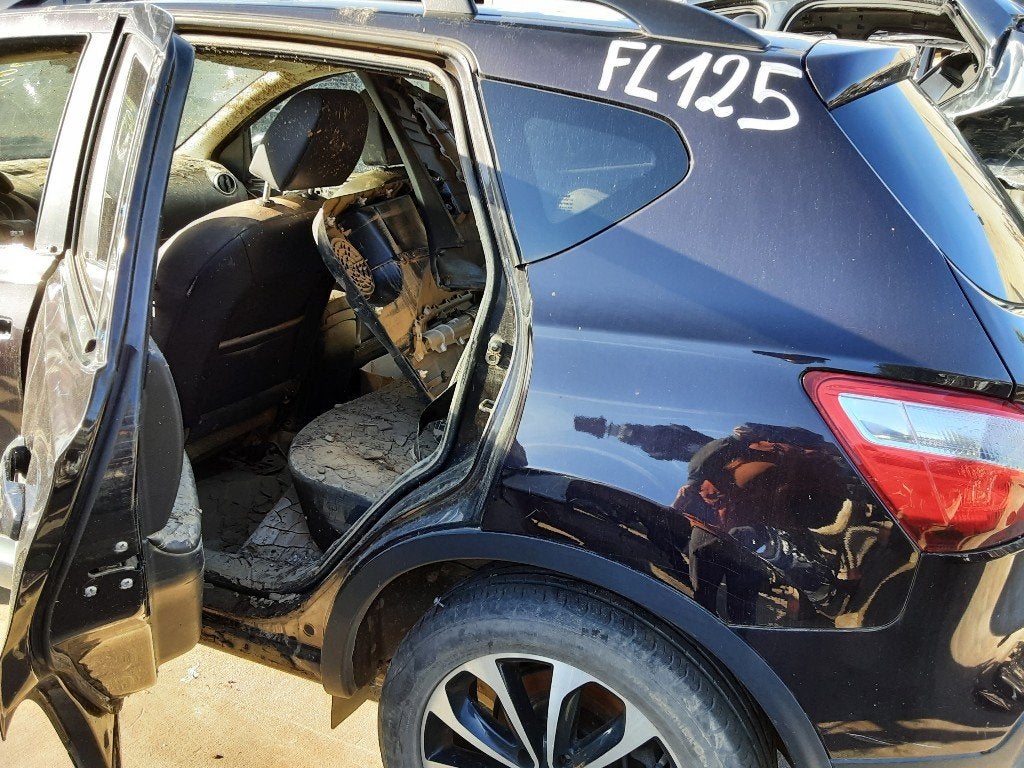AILE ARRIÈRE GAUCHE Nissan Qashqai (J10) (11-2006/01-2014), Arrière, Garde-boue, Germany@nissan-services.eu, Kronenweg 38
50389  Wesseling, DE