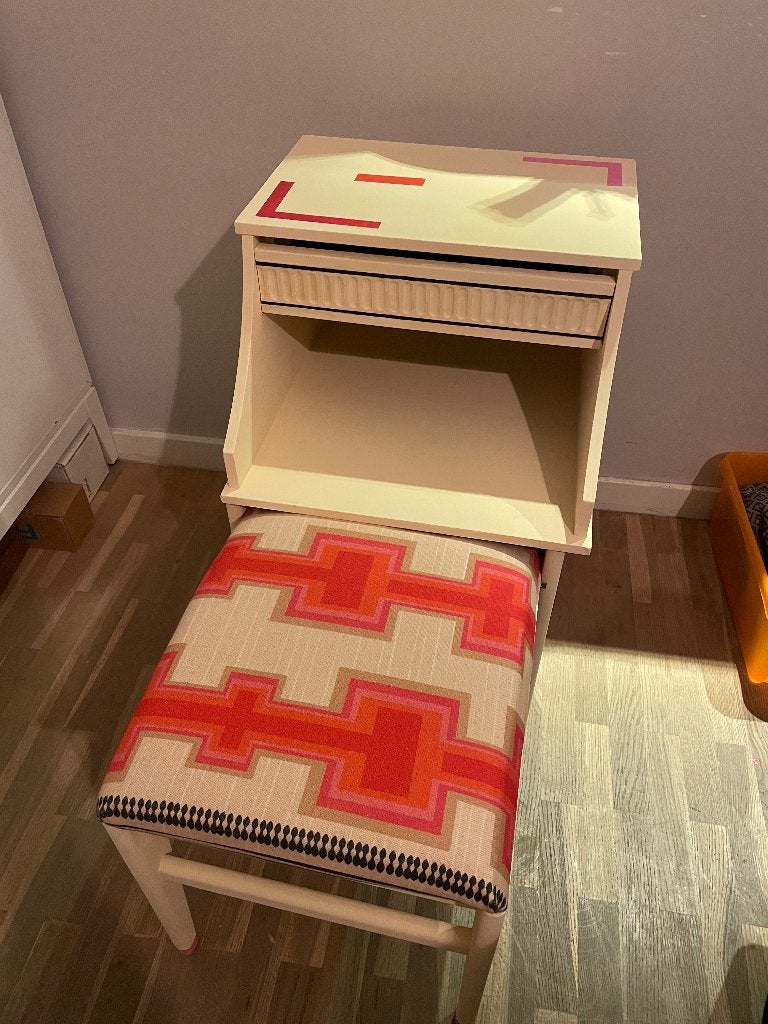 Chippy Phone Chair - chaise rétro téléphone, Retro, vintage, Moins de 55 cm, Enlèvement, Bois