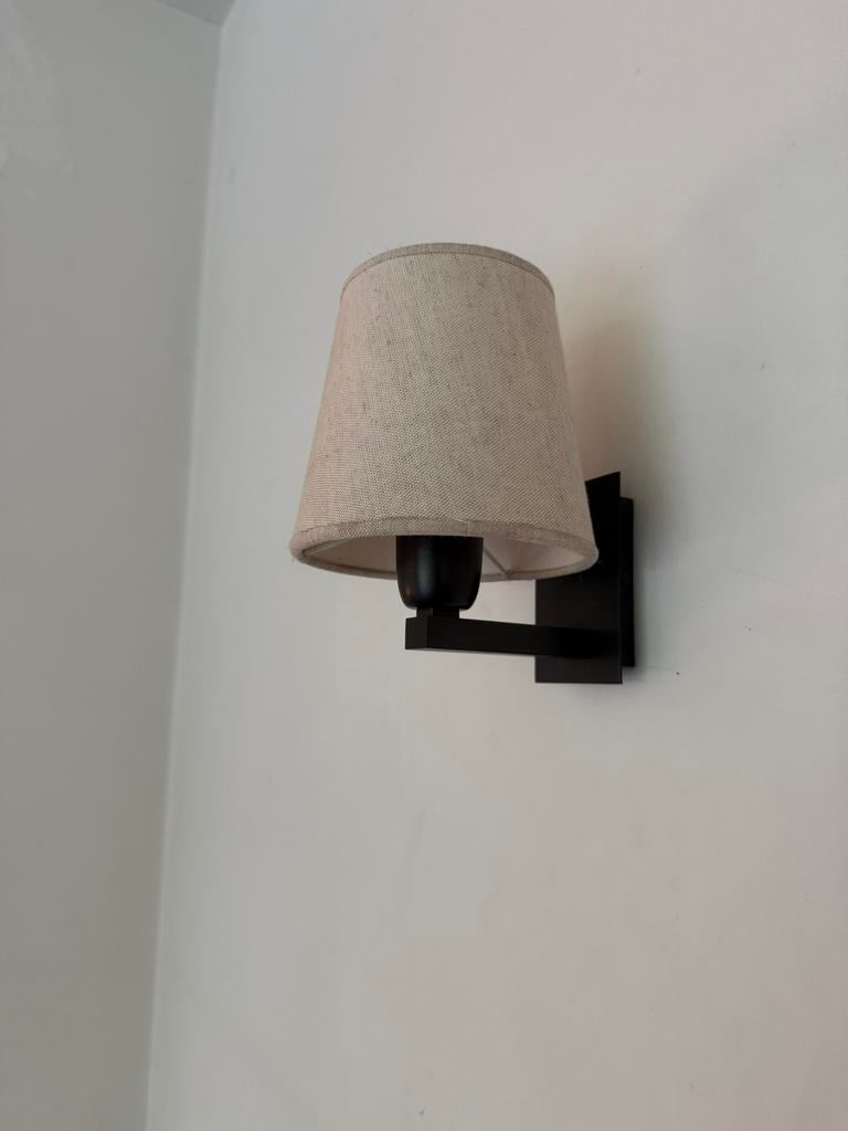 Wandlicht, Ophalen, Zo goed als nieuw