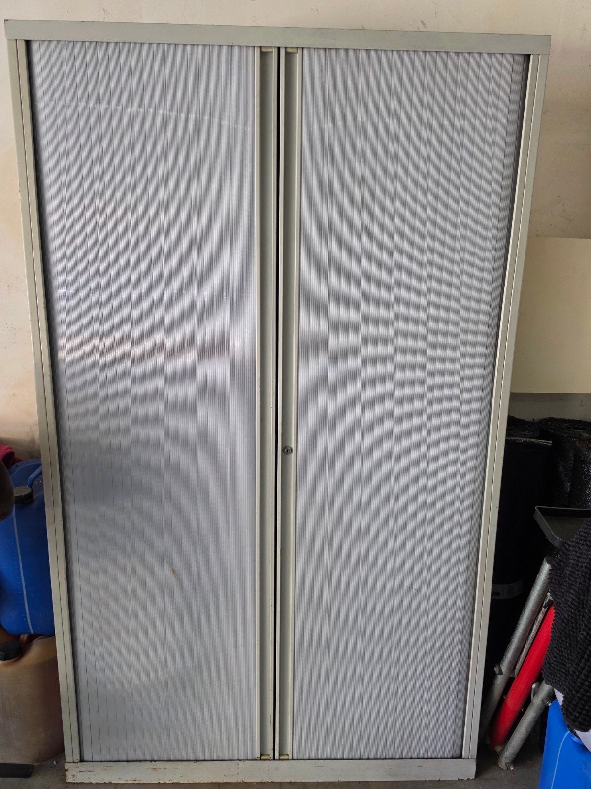 Armoire métallique, 25 à 50 cm, 100 à 150 cm, Utilisé, Métal