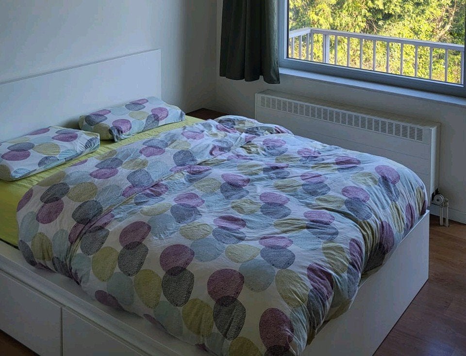 Cadre de lit Malm avec 4 tiroirs, Enlèvement