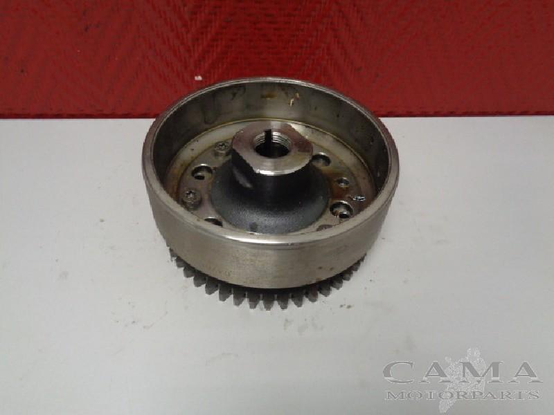 VOLANT MOTEUR Honda (31110-MAS-004), Dhr. S. di Majo, Utilisé, Info@cama-motorparts.nl, P.J. Troelstraweg 8 8
3144 CX  MAASSLUIS, NL