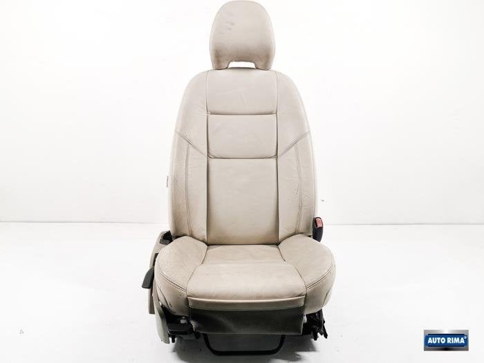 Siège droit d'un Volvo V50, -, 3 mois de garantie, -, -