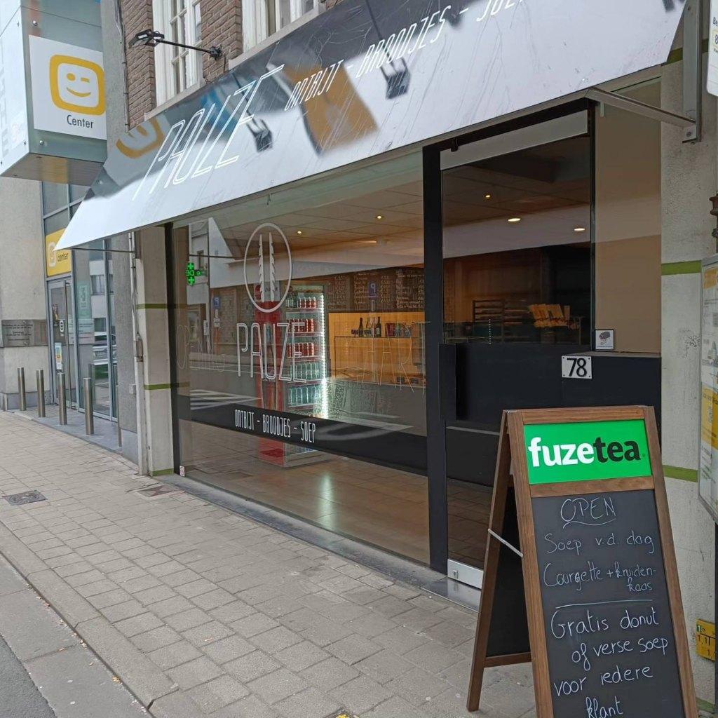 Broodjeszaak in Waregem - volledige inboedel over te nemen