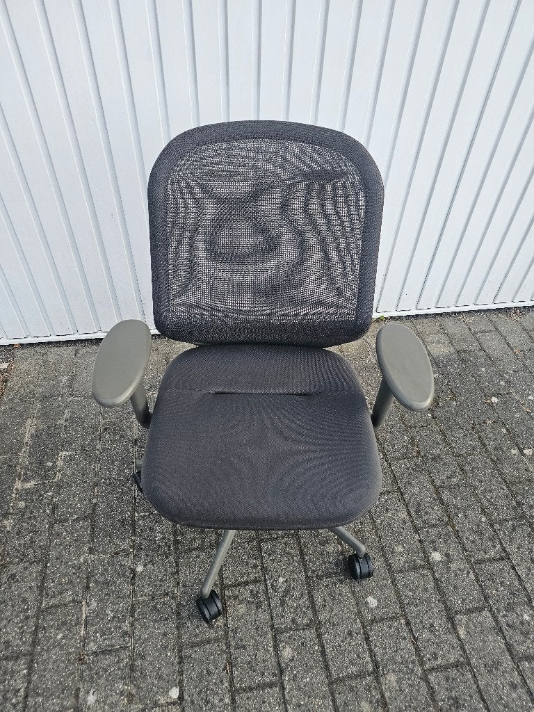 Fauteuil de bureau ergonomique Vitra Meda Pro, Maison & Meubles, Chaises de bureau, Gris, Chaise de bureau de gaming, Enlèvement