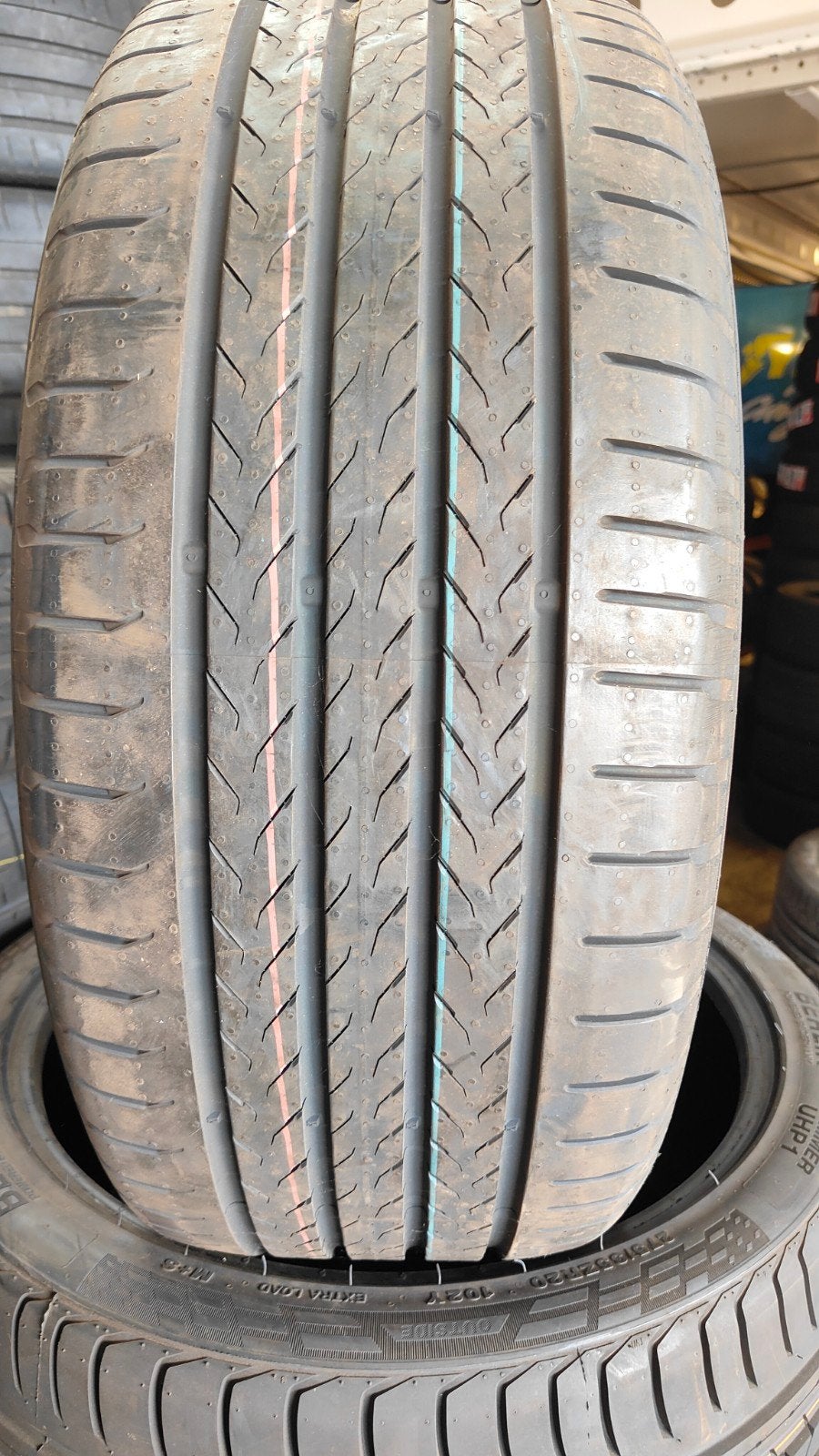 255/50r19 207t continental 60€ per stuk met montage en balan, Ophalen