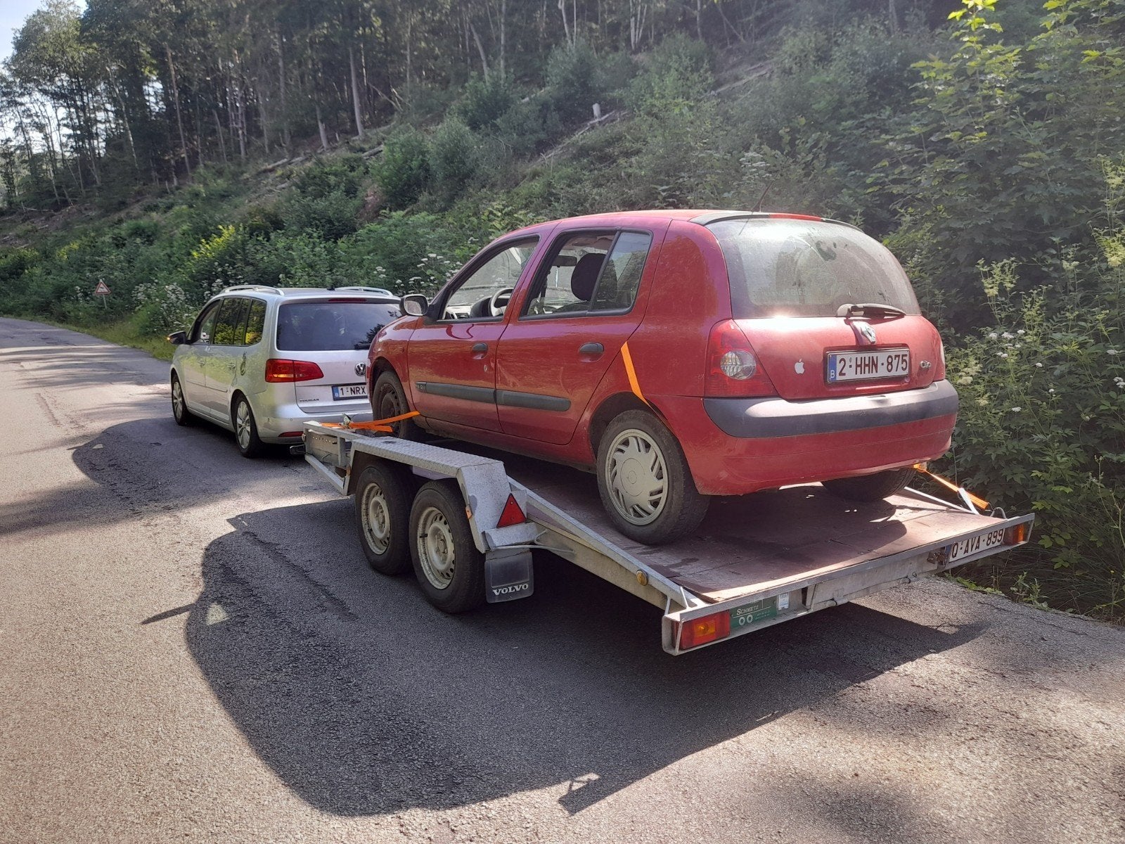 Onderdelen RENAULT CLIO 2 fase 2 1200 benzine//5060 AUVELAIS, Ophalen, Gebruikt, Achter, Renault