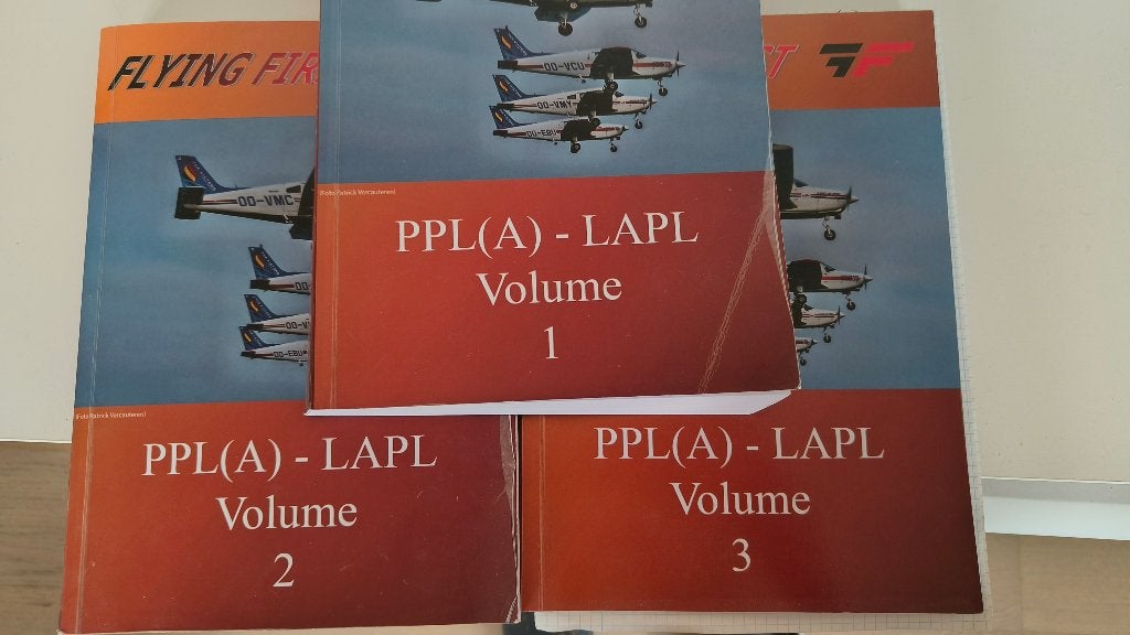 Flying First PPL Cursus, Enlèvement ou Envoi, Utilisé