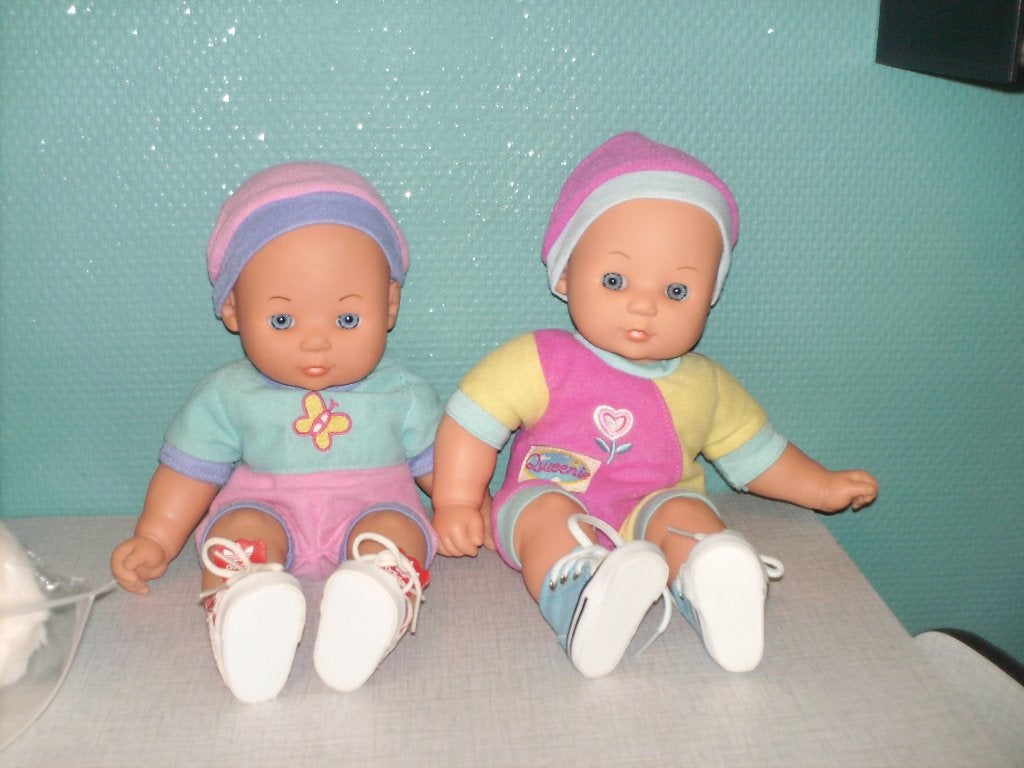 a vendre jouet poupée, Enfants & Bébés, Jouets | Poupées, Enlèvement ou Envoi, Comme neuf, Baby Pop