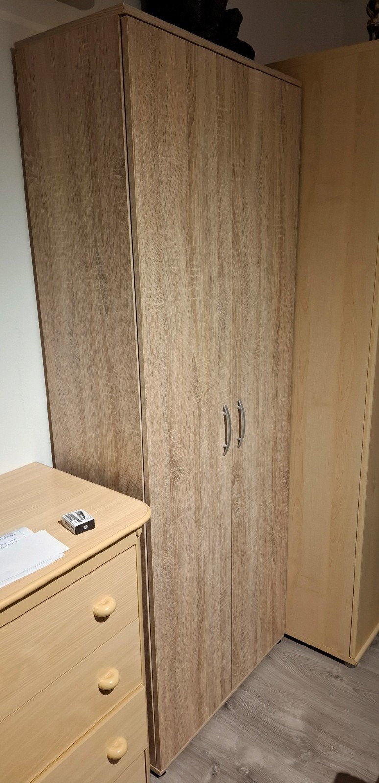 Stevige opbergkast / voorraadkast met legplanken – eiklook –, Huis en Inrichting, Ophalen, Met deur(en)