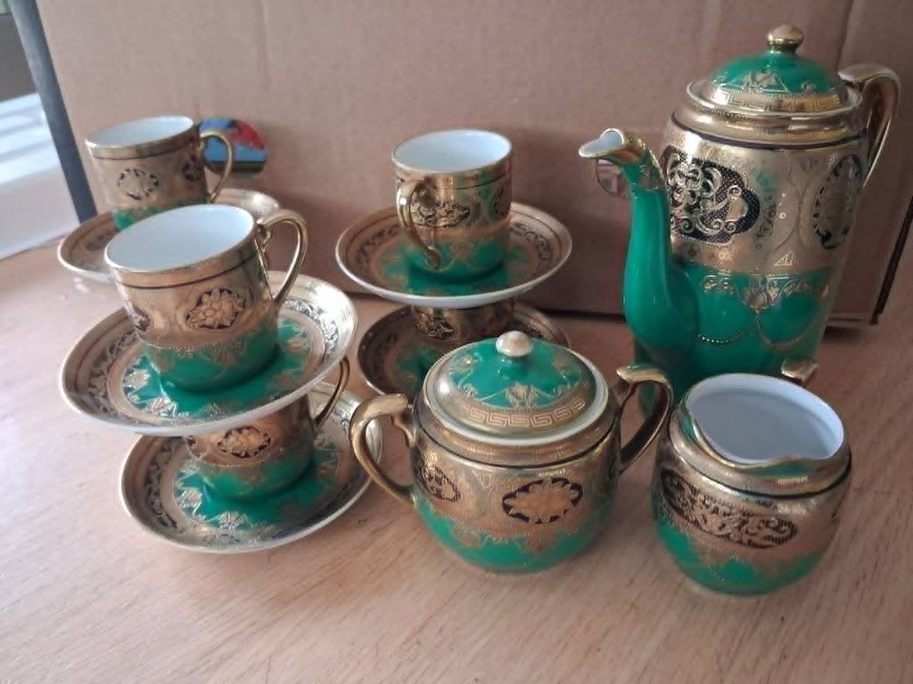 vintage servies met met groen en gouden rand, Enlèvement