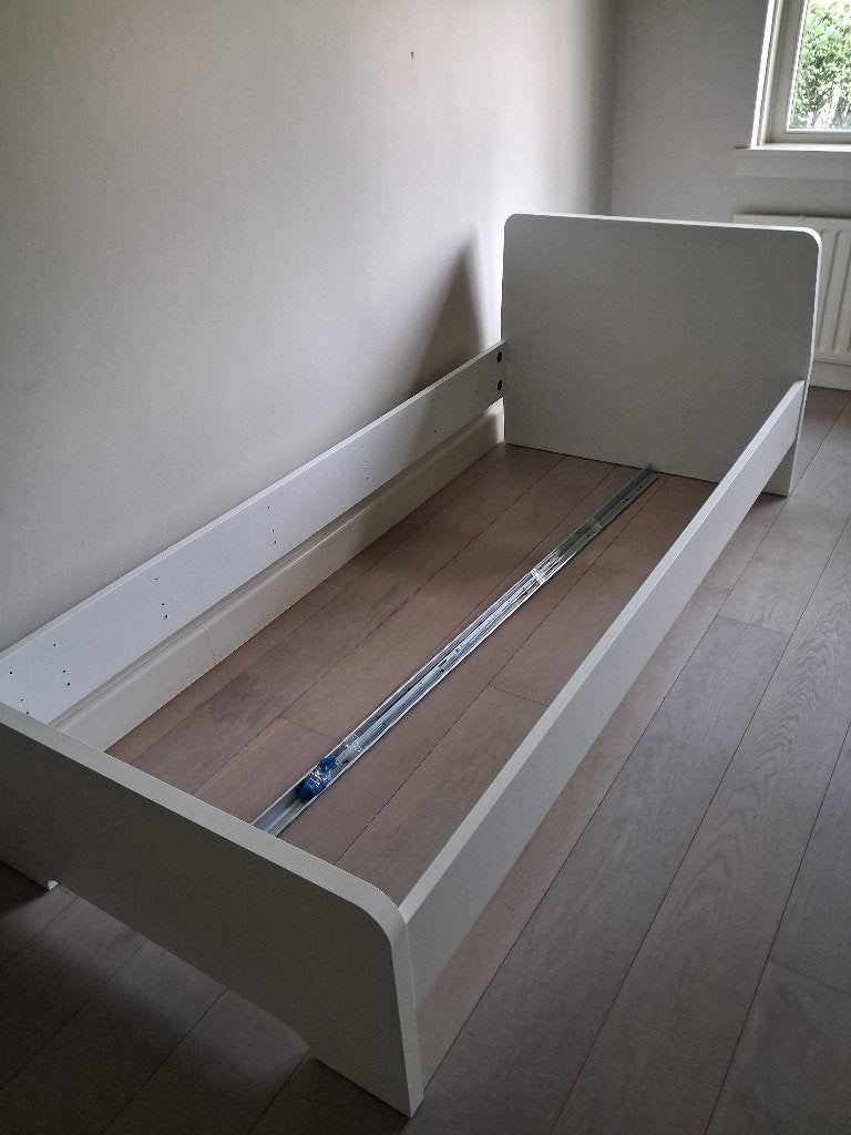Bed, Huis en Inrichting, Ophalen, 90 cm, Eenpersoons, Wit