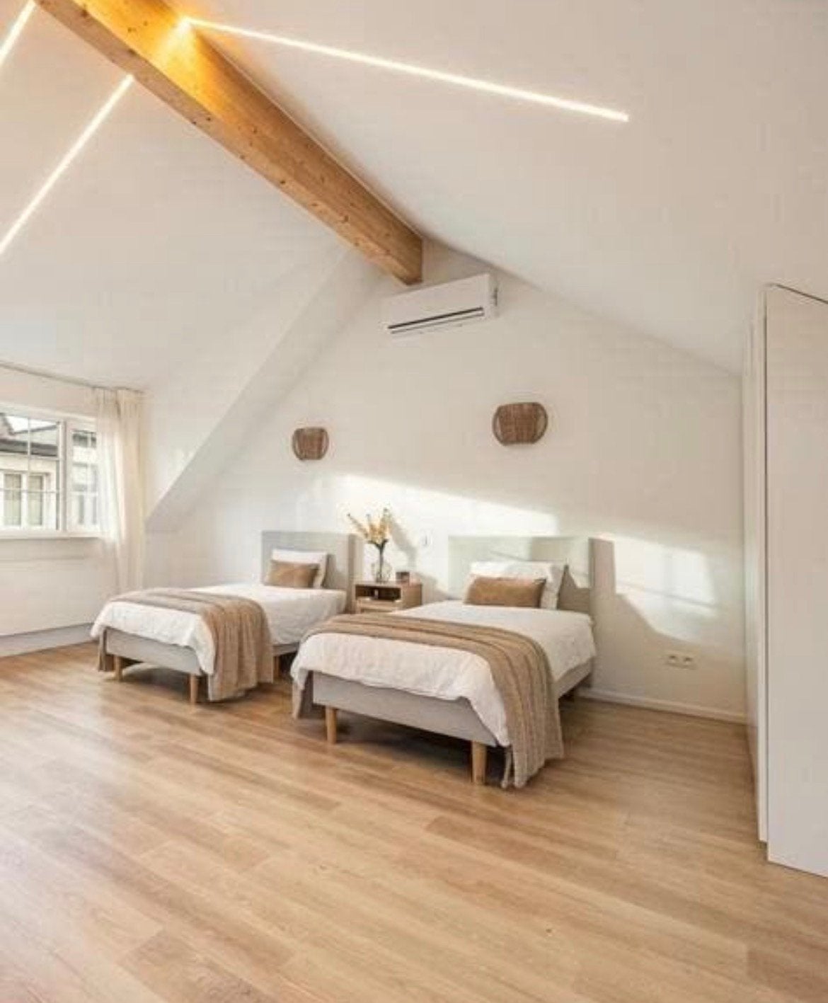Mooie 1 persoons bed boxspring met matras, Ophalen, Gebruikt, Beige, Stof