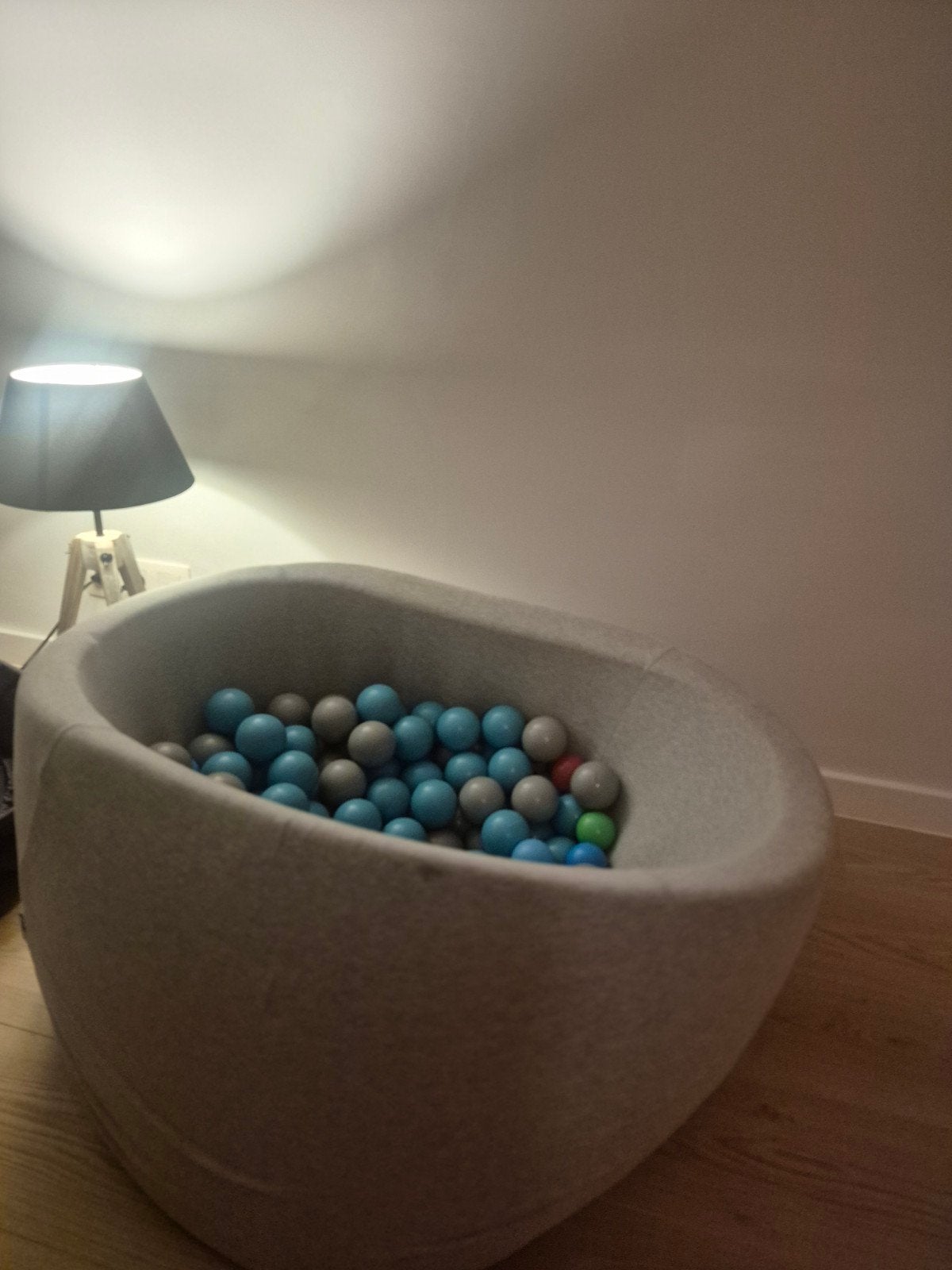 Ballenbad kinderen, Ophalen