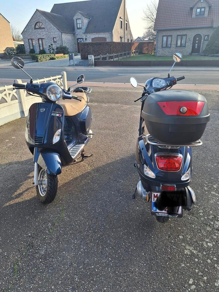 Blauwe scooters Neco Azzuro, Fietsen en Brommers, Brommers | Overige merken, Gebruikt, Ophalen