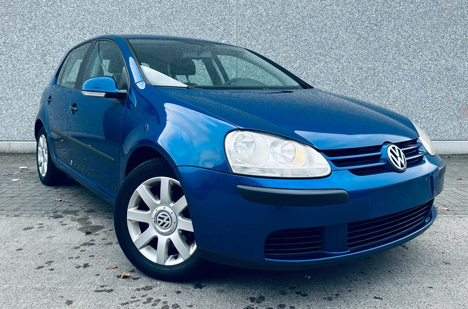 Volkswagen Golf V 1.4 benzine-AIRCO-5 DEURS-CARPLAY-GEKEURD!, Auto's, Voorwielaandrijving, Stof, Zwart, 4 cilinders