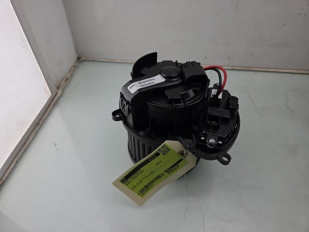 VENTILATEUR RADIATEUR MOTEUR Renault Kadjar (RFEH), Renault, Valeo, Utilisé, 100, rue de Courcelles
75017  Paris, FR