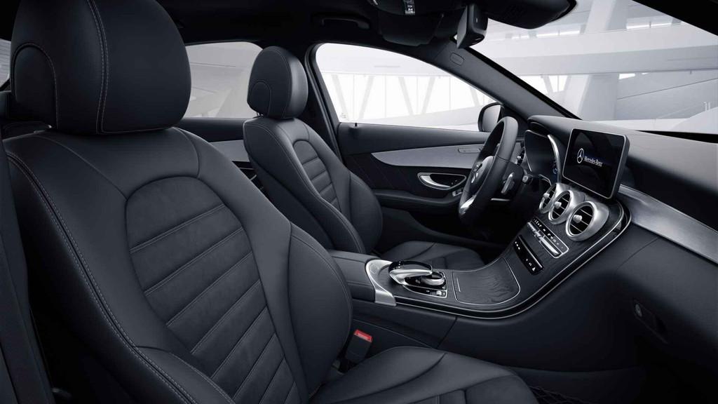 Mercedes-Benz C-klasse 200 D Berline AMG Line | Verwarmde Ze, Auto's, Automaat, 4 deurs, Achterwielaandrijving, Gebruikt