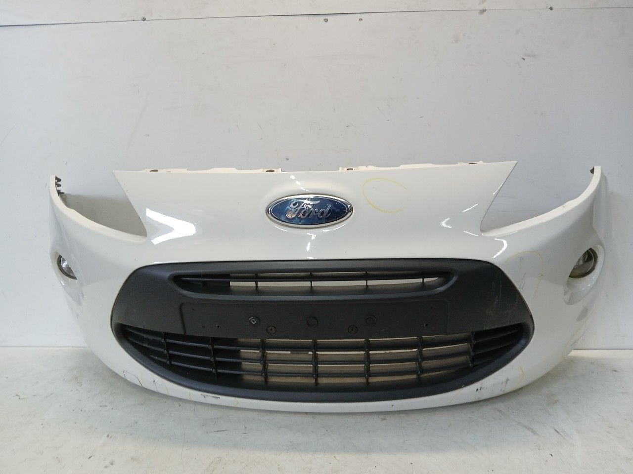 Bumper voor Ford Ka, Auto-onderdelen, Onderdelen@venauto.nl, Van der Ven Autorecycling B.V., Gebruikt, Ettenseweg 76, 4706 PB Roosendaal, The Netherlands