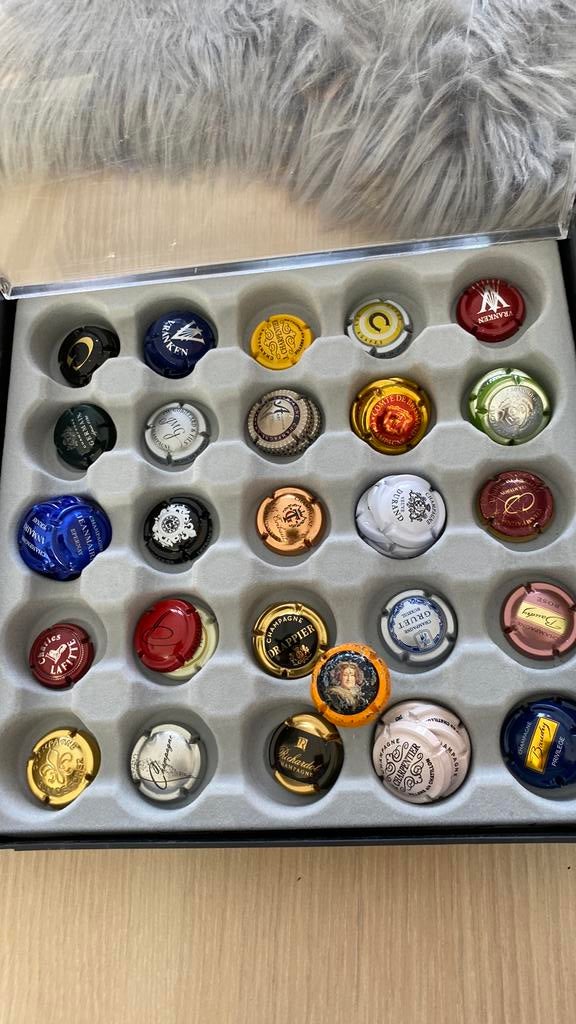 Champagne stopsels, Verzamelen, Ophalen, Zo goed als nieuw