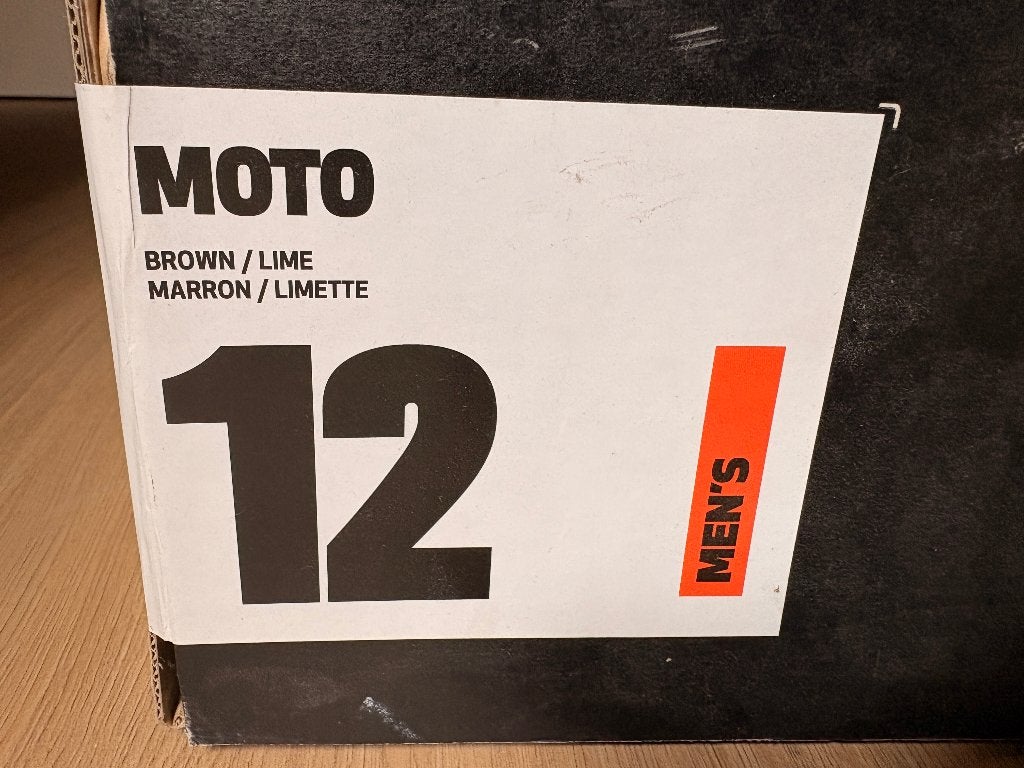 Boots de snowboard Burton Moto 12, Sports & Fitness, Enlèvement, Utilisé, Chaussures