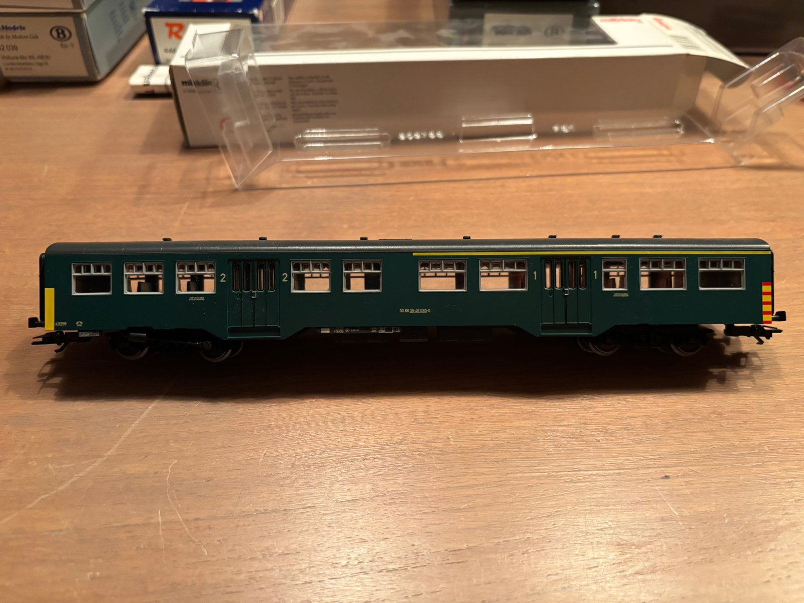 Märklin 43532 - NMBS M2 2e klasse (DC/2R assen), Hobby en Vrije tijd, Ophalen of Verzenden, Zo goed als nieuw, Märklin