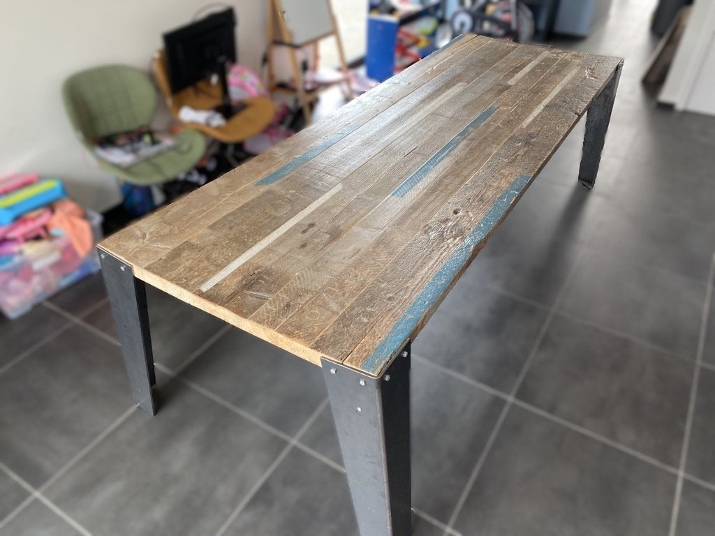Steigerhout tafel met ijzeren poten, Huis en Inrichting, Ophalen, Overige materialen, Gebruikt, Industrieel/Landelijk/Scandinavisch/Bohemien