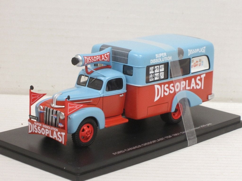 1:43 Perfex 221 Ford Canada Tour de France 1951 Dissoplast, Hobby & Loisirs créatifs, Enlèvement ou Envoi, Neuf, Bus ou Camion