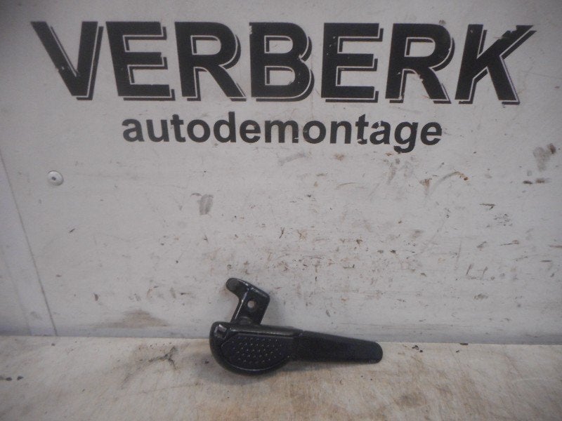 DIVERS Ford StreetKa Cabrio 1.6i (CDRA) (01-2002/07-2005), Henry-Ford-Straße  1
50735  Köln, DE, Ford-Werke GmbH, Kunden@ford.com