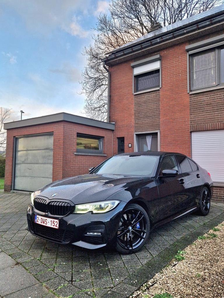 BMW 330i M pakket Full Option–Laserlicht–360Camera Topstaat, Auto's, BMW, Automaat, 4 deurs, Achterwielaandrijving, 4 cilinders