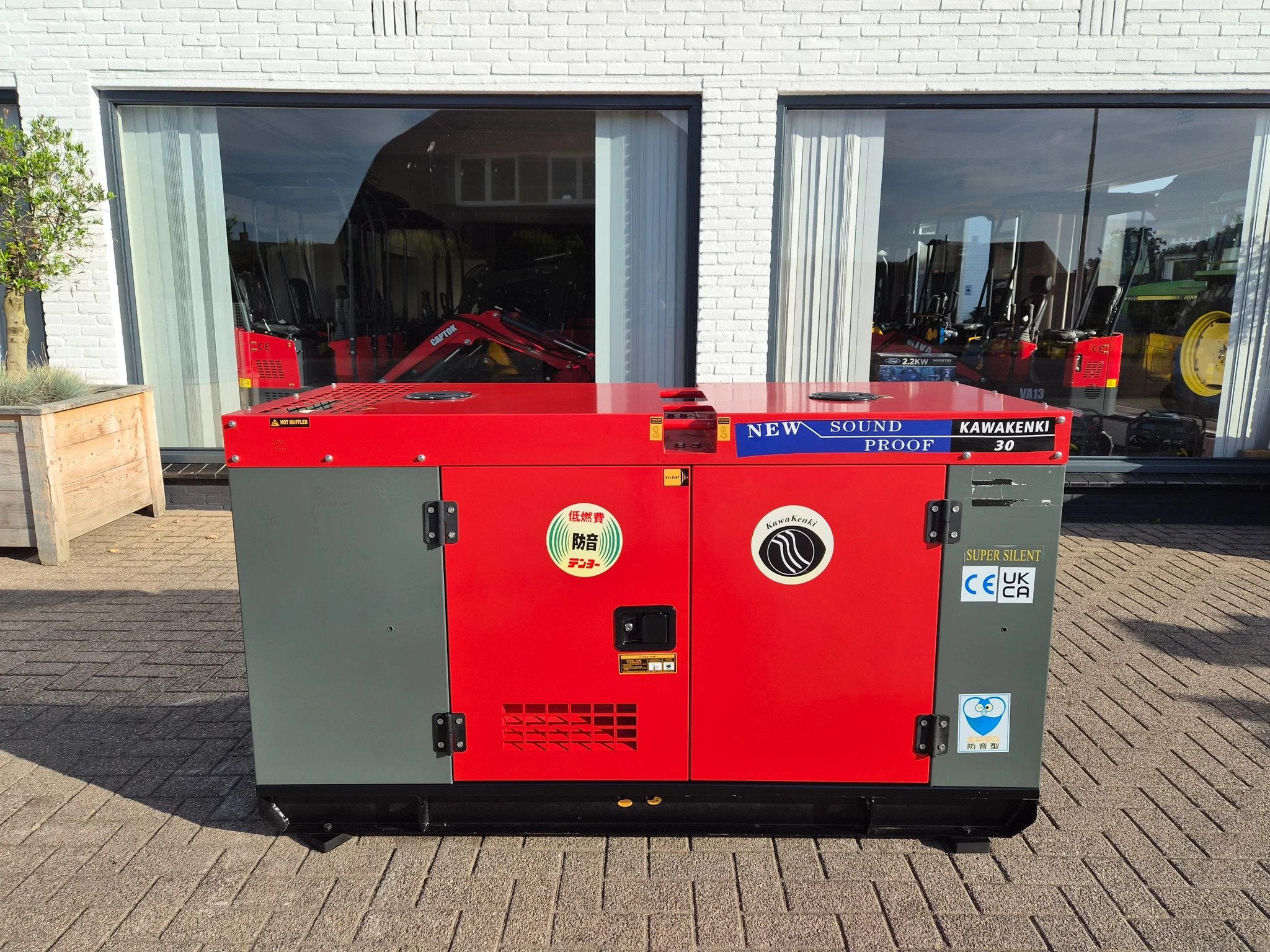 Kawakenki 30kva generator silent 4 cilinder diesel aggregaat