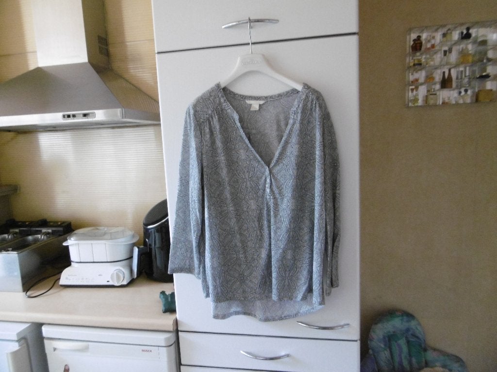 kledij dames bloes "H&M", L , wit zwart, Kleding | Dames, H&M, Wit, Maat 42/44 (L), Ophalen of Verzenden
