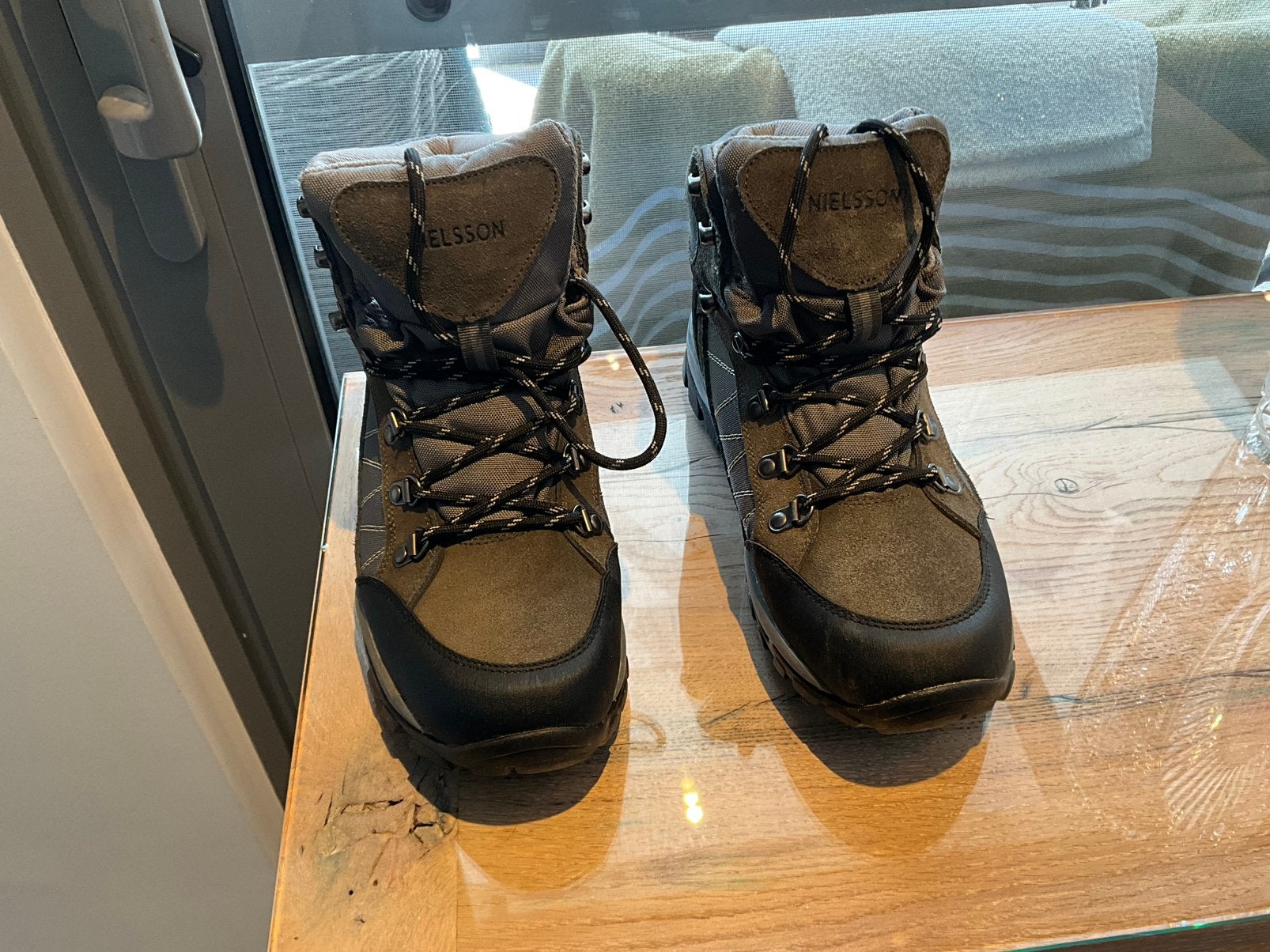 Wandelschoenen maat 43, Sport en Fitness, Bergsport en Wandelen, Ophalen, Zo goed als nieuw