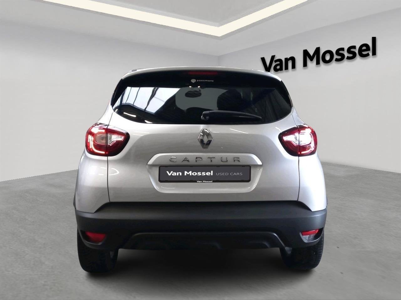 Renault Captur TCe 90 Limited#2, Auto's, Voorwielaandrijving, Stof, Gebruikt, 620 kg