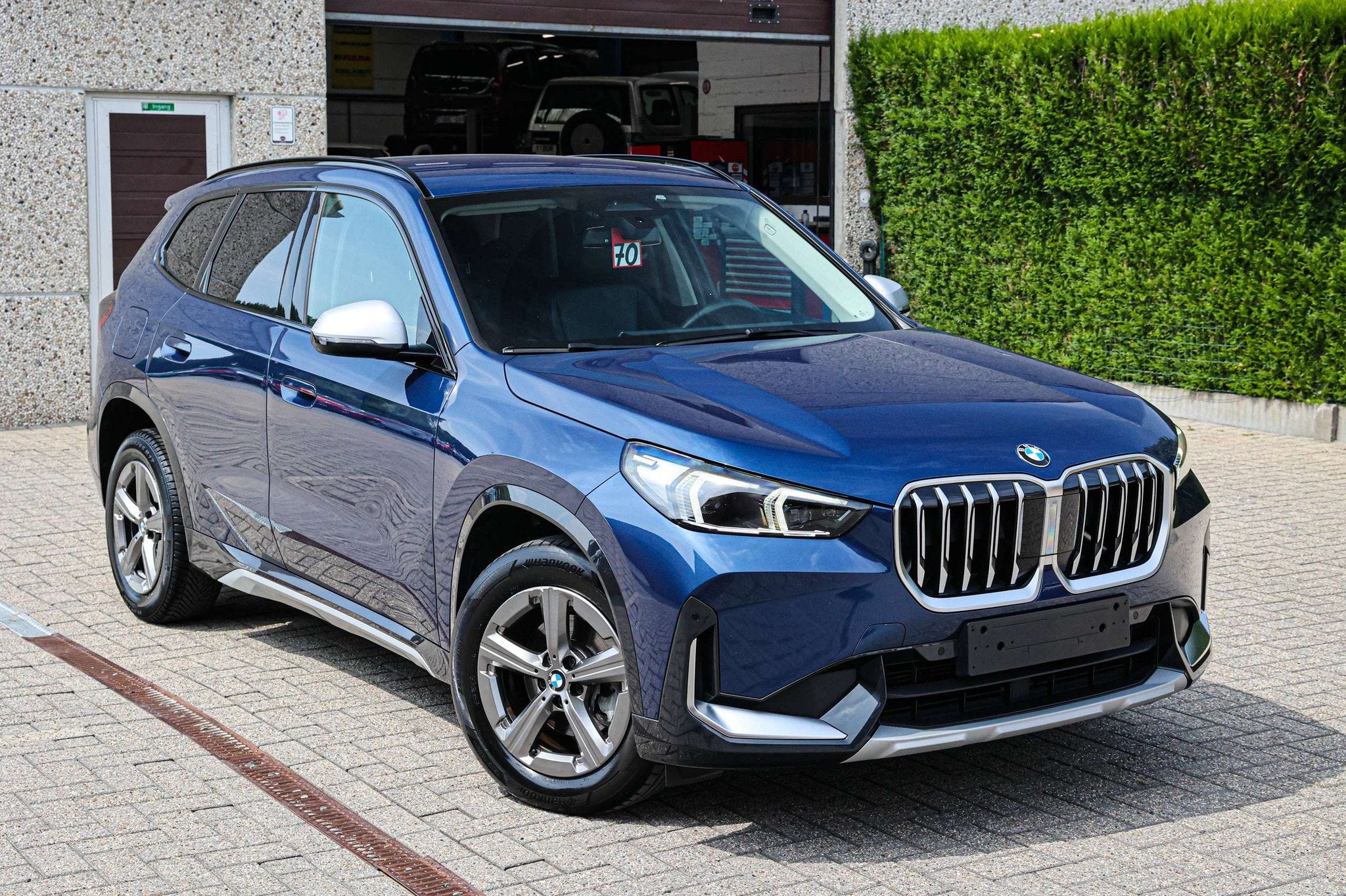 BMW X1 STUUR+ZETELVERWARMING*LEDER*NAVIGATIE*ACHTERUITRIJCAM, Autos, BMW, Achat, 139 g/km, Euro 6, Entreprise
