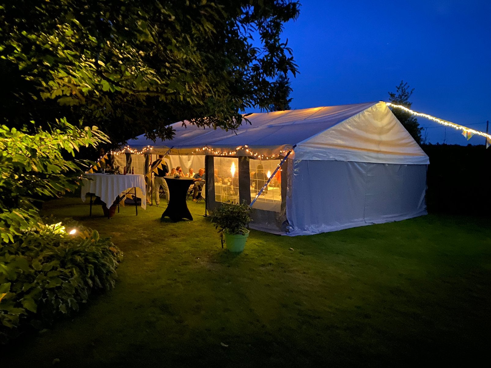 Kader tent 9,2x7,2 te koop met ijzeren frame, Tuin en Terras, Ophalen, Partytent