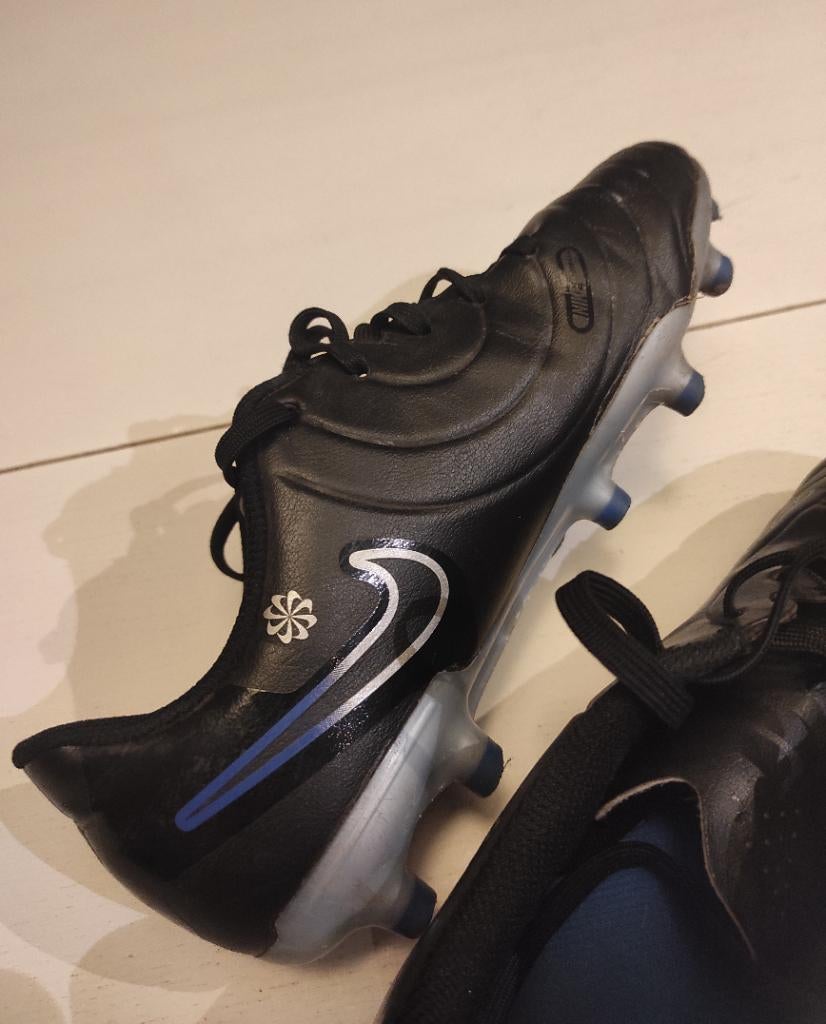 Voetbalschoenen Nike maat 36, Enlèvement, Comme neuf