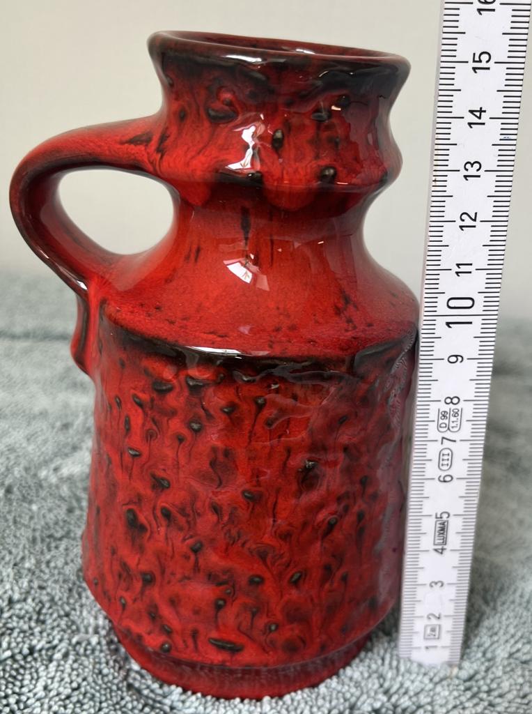 Klein vintage rood West Germany Jasba vaasje., Ophalen of Verzenden, Zo goed als nieuw, Rood
