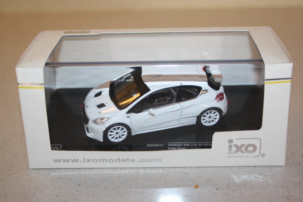 1:43 IXO Peugeot T16 R5 2014 rally spec., Hobby en Vrije tijd, Modelauto's | 1:43, Ophalen of Verzenden, Nieuw, Auto
