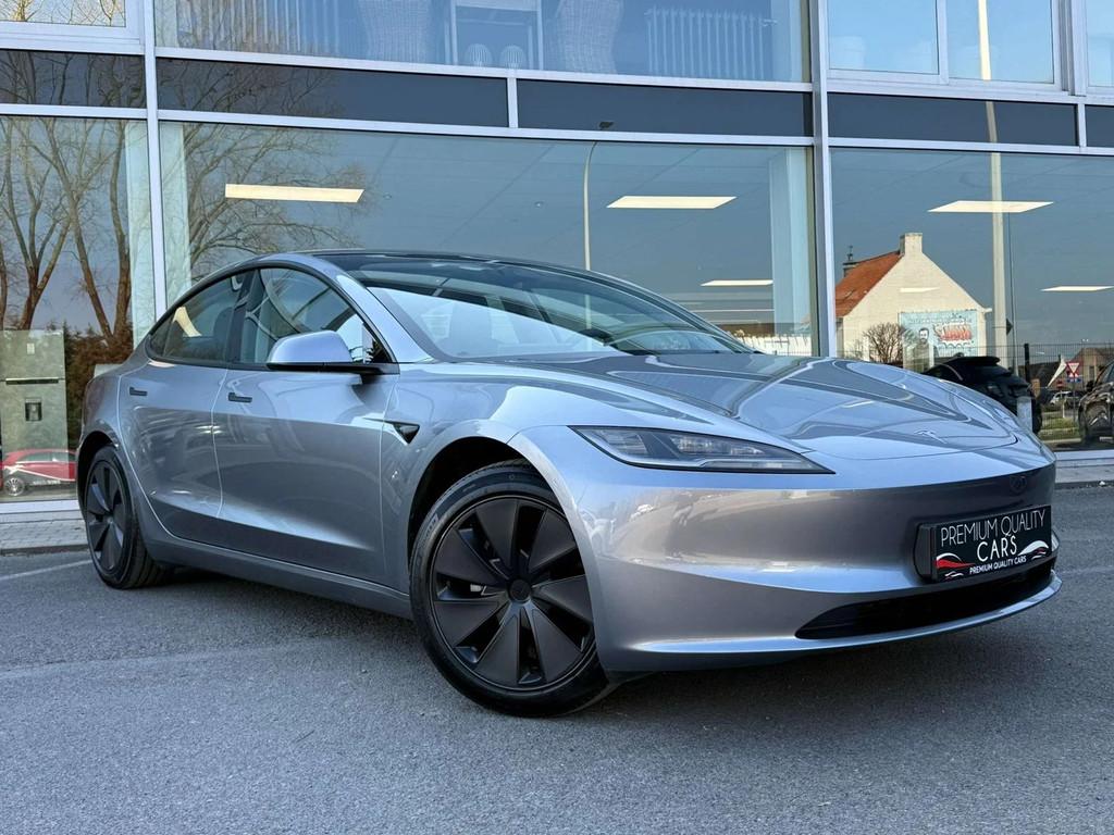 Tesla Model 3 HIGHLAND / STANDARD RANGE / SFEERVERLICHTING /, Autos, Argent ou Gris, Achat, Cruise Control, Automatique