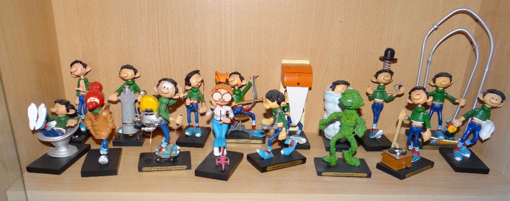 figurines Gaston + classeur, Enlèvement, Comme neuf, Humain